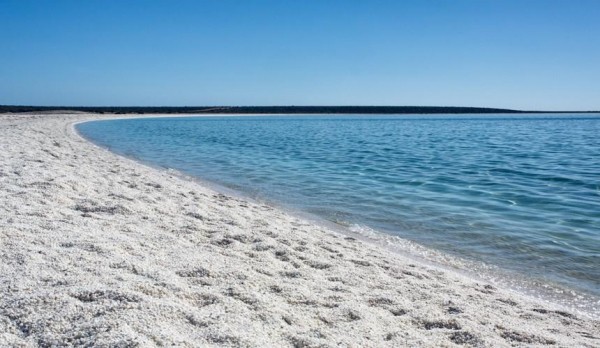 10 самых удивительных пляжей мира