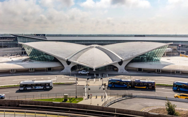 Транзит с шиком: 5 самых шикарных отелей мировых аэропортов