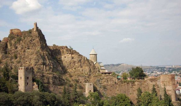 Тбилиси в мае: город наполняется туристами